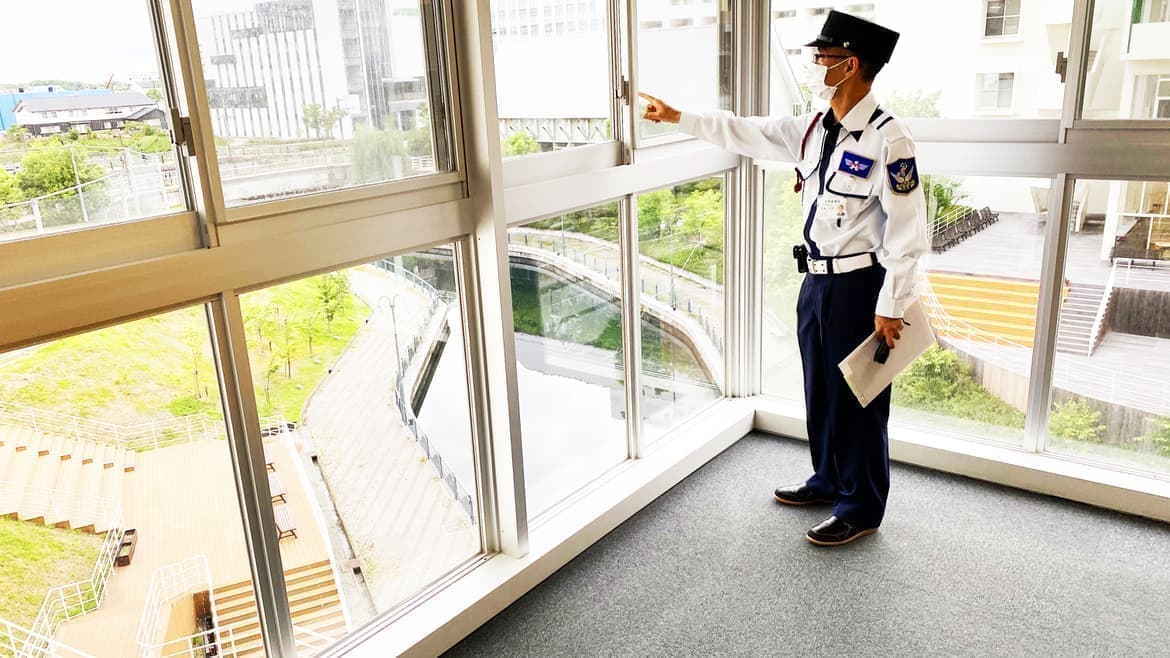 施設警備員